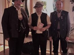 Martin Fellner ein frischgebackener Vierziger!