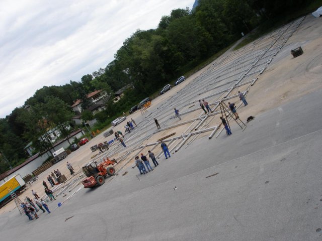 zeltaufbaun_09_07_09_-0059